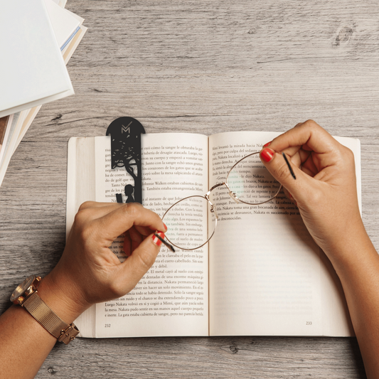 Bookmark - Girl